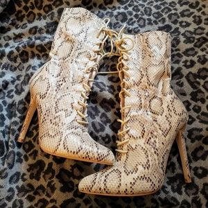 Gorgeous Snakeskin Stilleto Ankle Boots